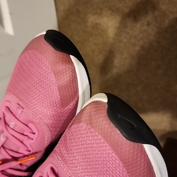 Nike Air Max Women - Picture 4 of 10